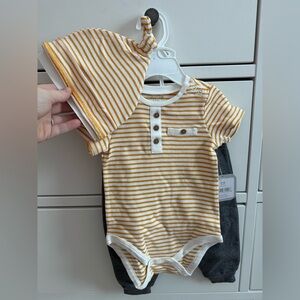 RENE ROFE 3 piece gender neutral baby outfit